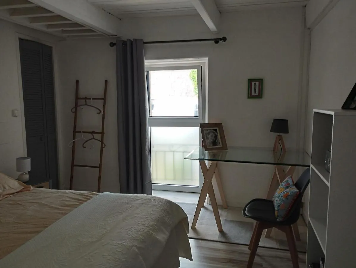 Maison Du Martin Pecheur A Lannion Holiday home
