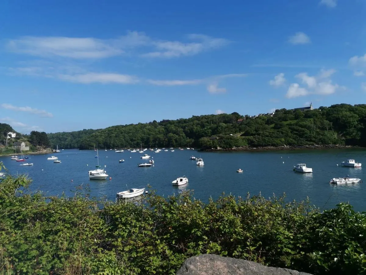 Holiday home Maison Du Martin Pecheur A Lannion